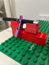 Load image into Gallery viewer, LEGO DUPLO - Michelson Interferometer.
