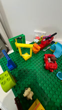 Load image into Gallery viewer, LEGO DUPLO - Michelson Interferometer.
