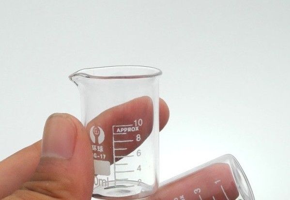 Glassware ~ Beaker 10mL (Borosilicate Glass Graduated)